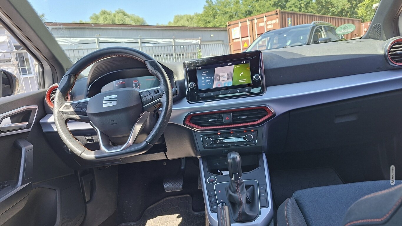 Seat Arona 1.0 TSI 115 DSG FR ParkAs Kam BSS FullLi