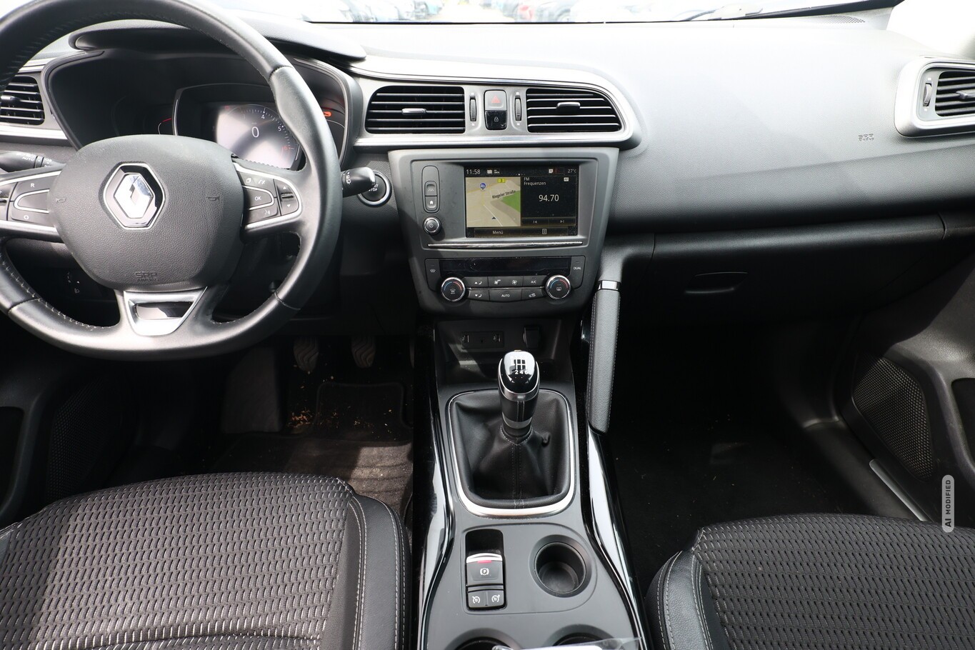 Renault Kadjar 1.2 TCe 130 Limited Nav PDC SHZ Kam Temp