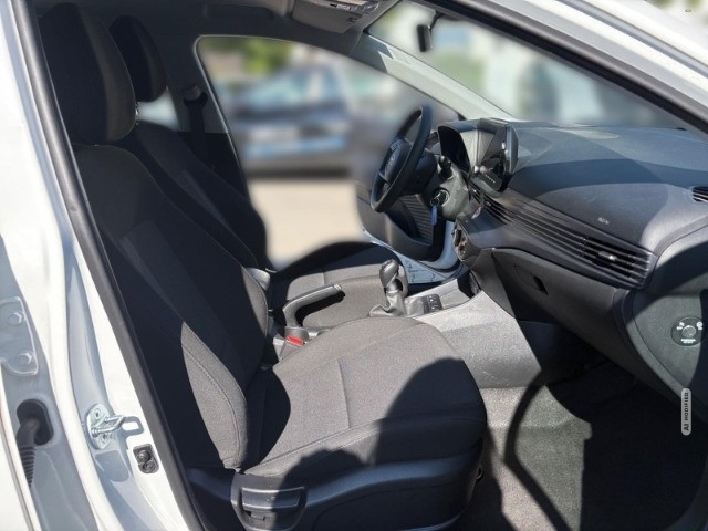 Hyundai i20 FL (MY25) 1.0 T-GDI (100 PS) Trend Navi Digitales Cockpit Apple CarPlay