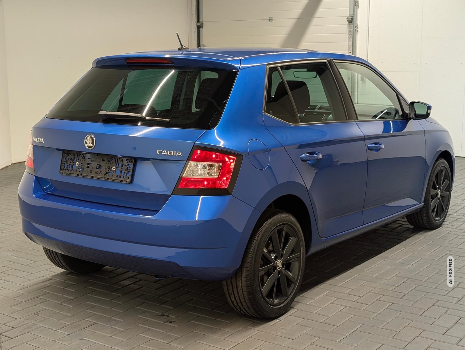 Skoda Fabia Style Smart-Link/Klimaaut./SHZ/PDC/16-LM