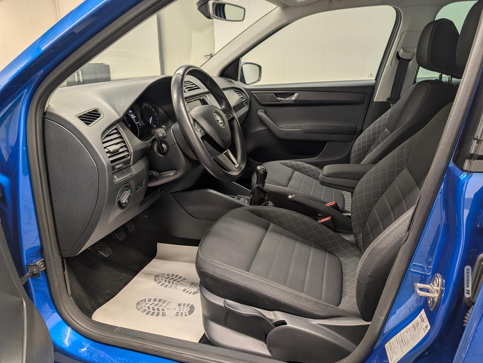 Skoda Fabia Style Smart-Link/Klimaaut./SHZ/PDC/16-LM