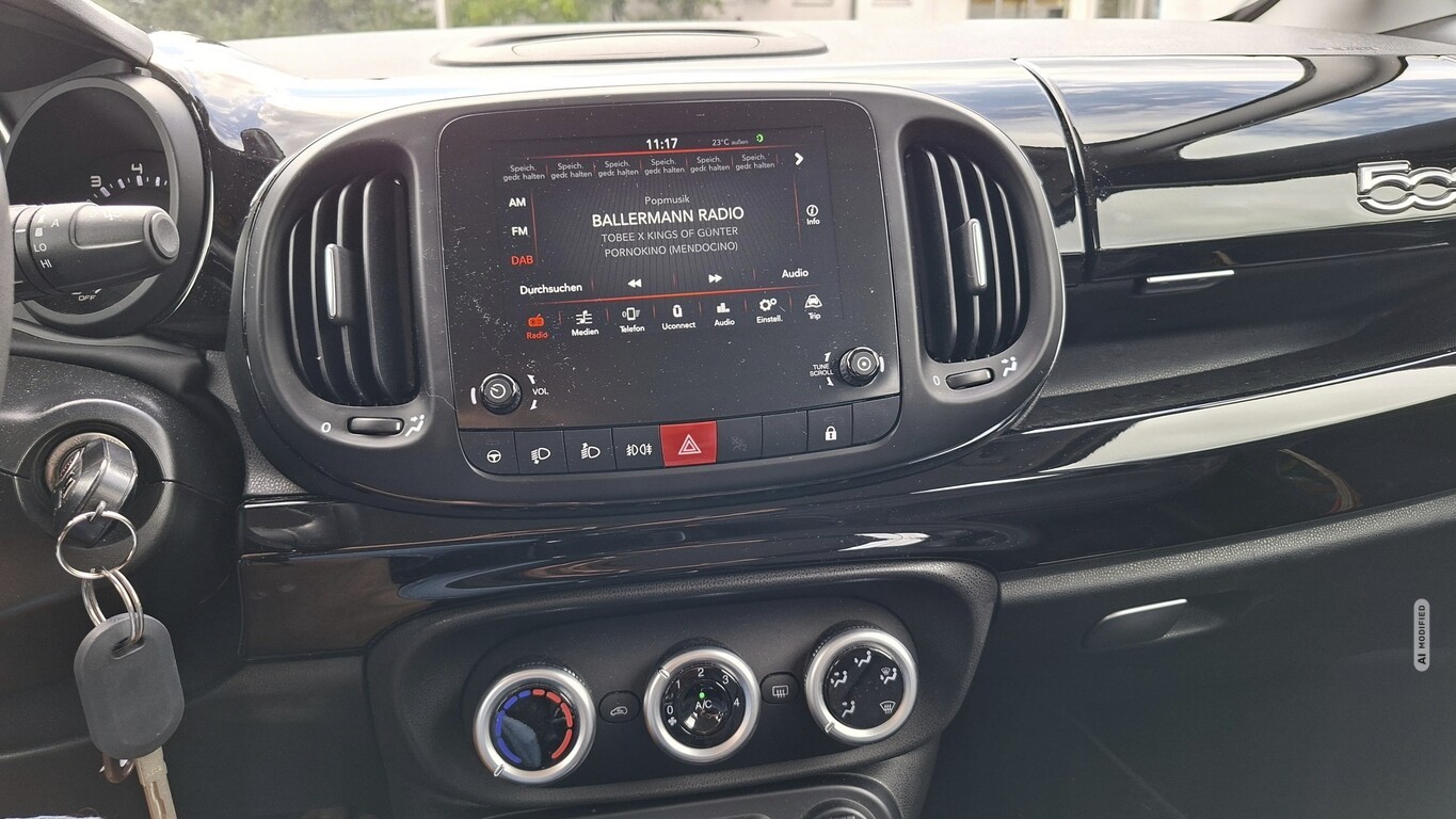 Fiat 500L 1.4 16V 95 120th CarPlay PDC DAB Klima 16Z