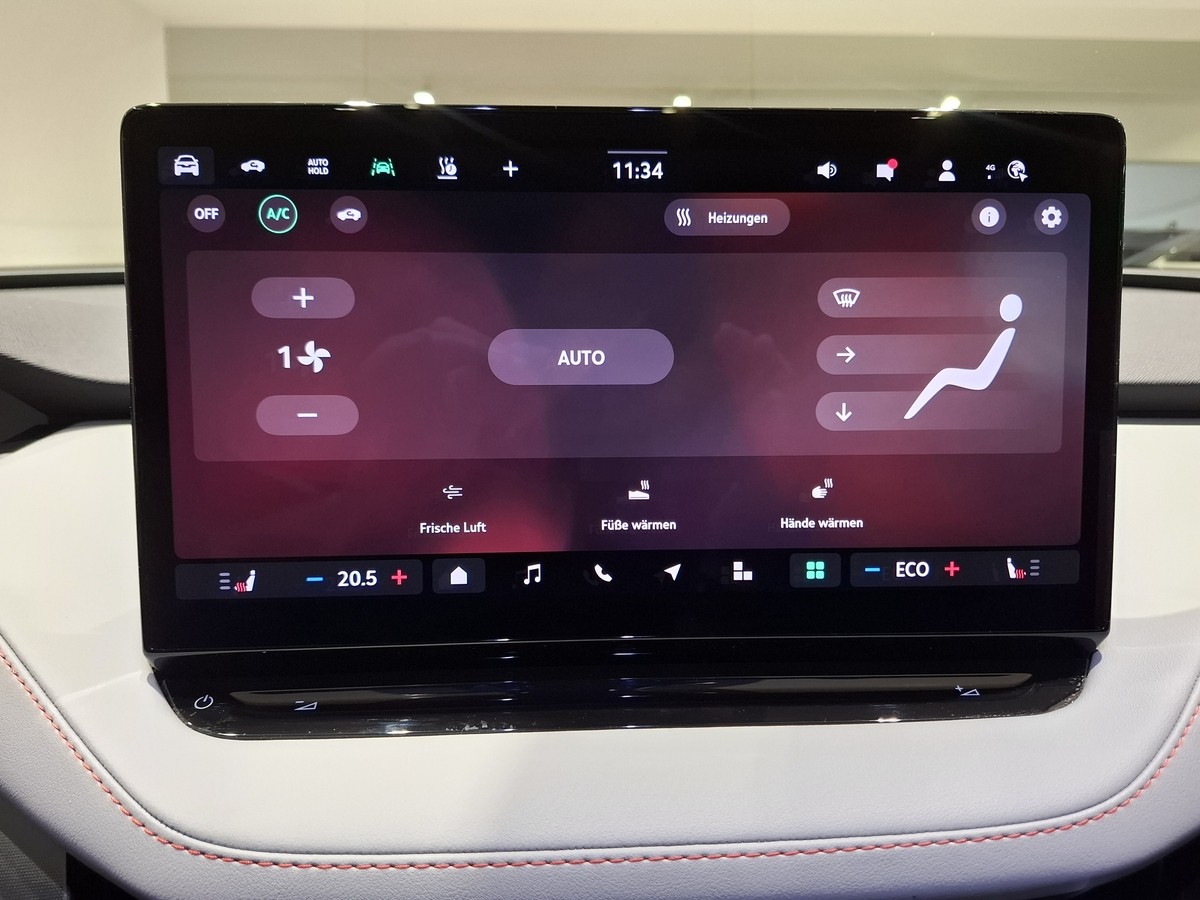 Skoda Elroq 85 Lodge 20