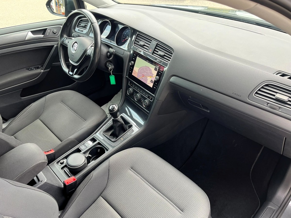 Volkswagen Golf VII 1.4 TSI BMT Comfortline *Navi*Sitzheizung*Allwetter
