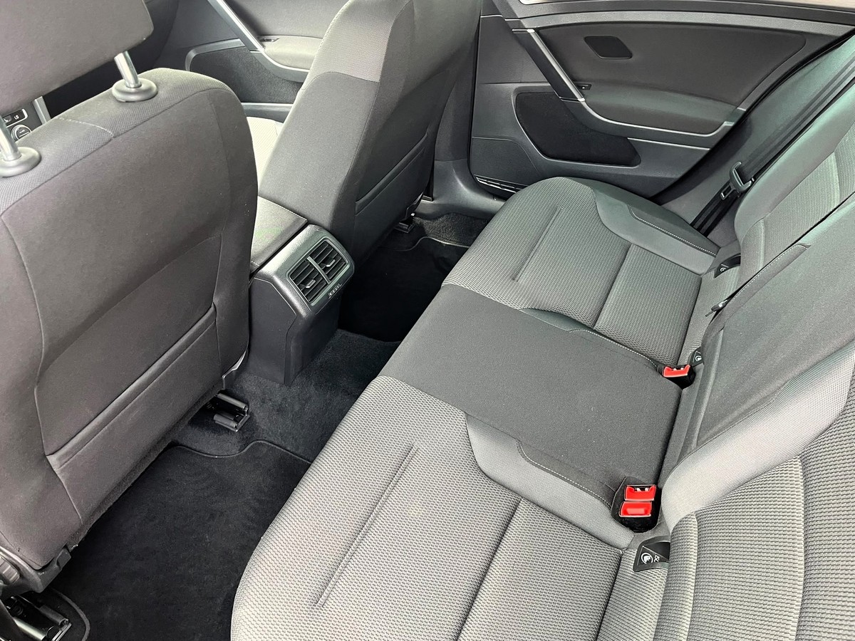 Volkswagen Golf VII 1.4 TSI BMT Comfortline *Navi*Sitzheizung*Allwetter