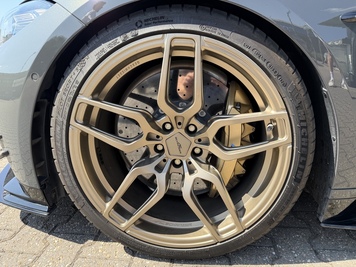 BMW M3  Touring xDrive AC Schnitzer ACS3 Keramik Schalen
