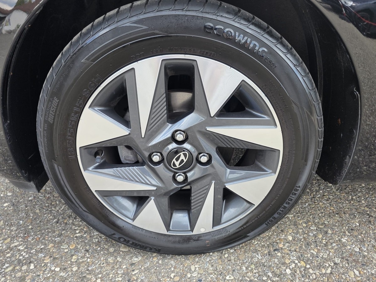 Hyundai i10 1.2 Trend/NAVI/RFC/TEMPO/SHZ+LHZ/CARPLAY/Werksgarantie