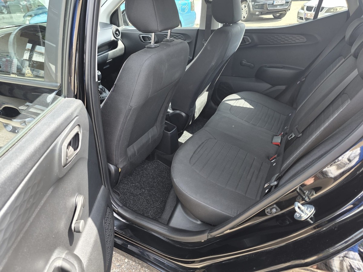 Hyundai i10 1.2 Trend/NAVI/RFC/TEMPO/SHZ+LHZ/CARPLAY/Werksgarantie