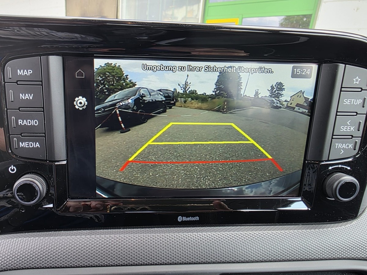Hyundai i10 1.2 Trend/NAVI/RFC/TEMPO/SHZ+LHZ/CARPLAY/Werksgarantie