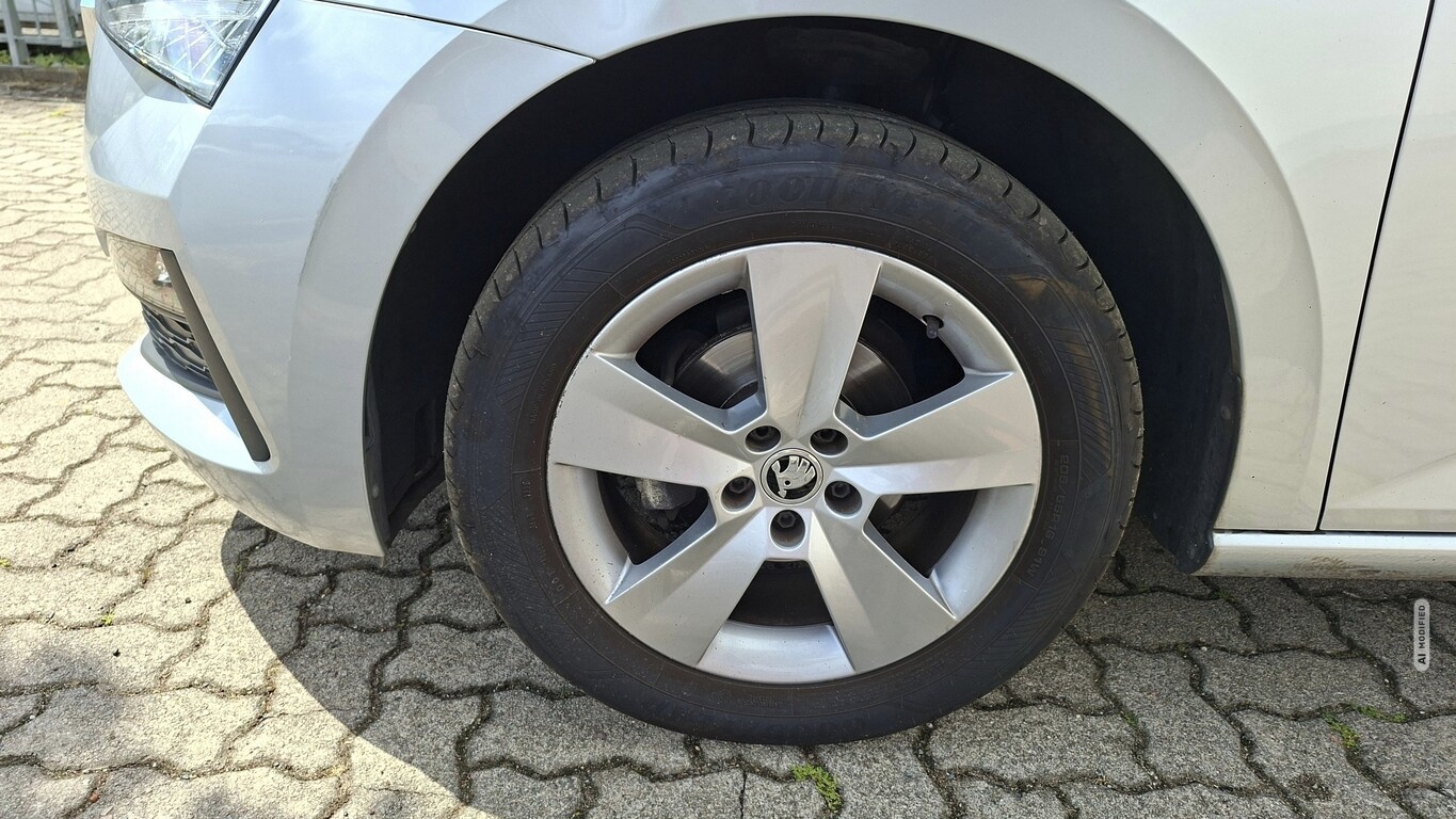 Skoda Scala 1.0 TSI 95 Cool Plus LED SHZ SmartLi PDC