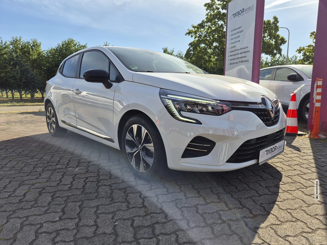 Renault Clio V 1.0 TCe 90 Evolution LED Nav PDC Kam SHZ