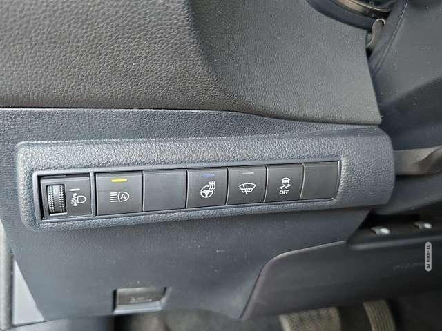 Toyota Corolla Hybrid Team D *LED *SHZ *NAVI