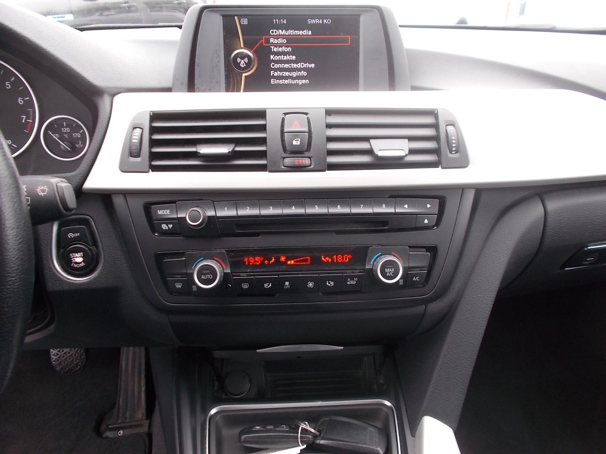 BMW 320i Comfort, AHK, PDC, 1.Hd.