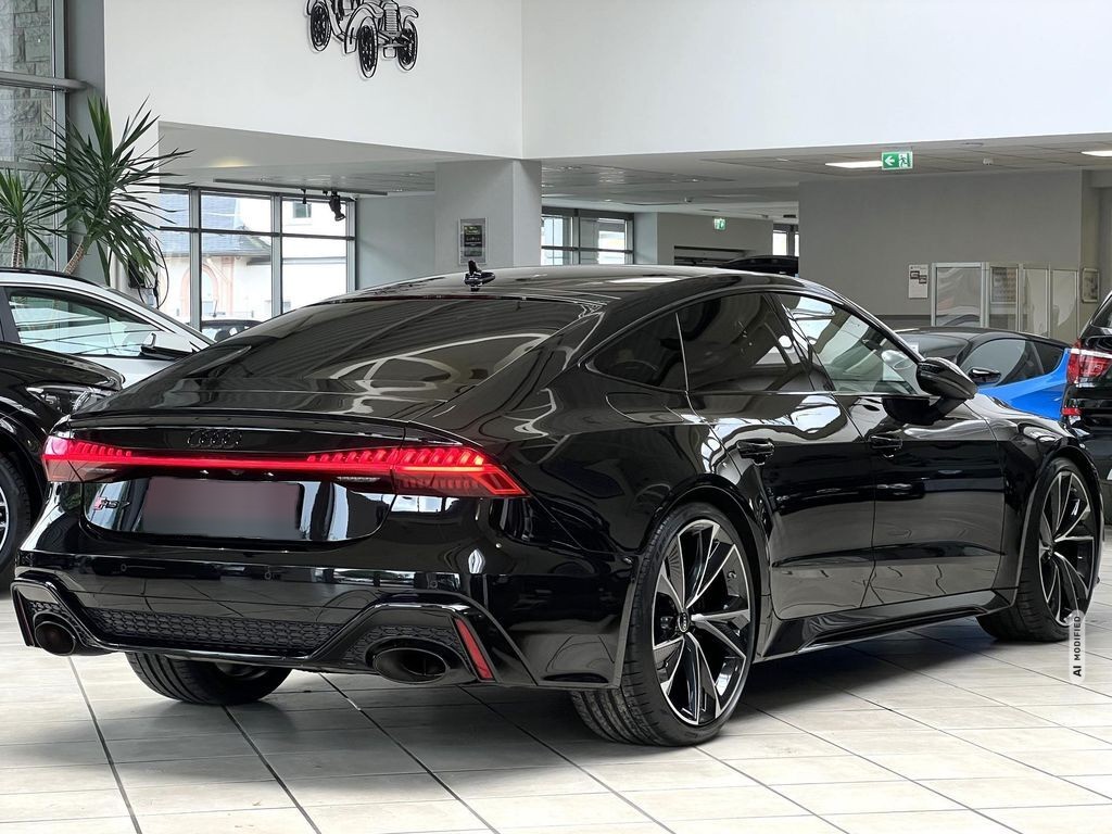 Audi RS7 Sportback*ESSENTIAL*ABG*KERAMIK*PANO*305Kmh*