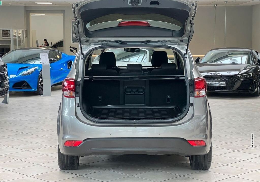 Kia Carens 1.6GDI DreamTeamEdition*SHZ*LRH*TPM*PDC*BTH*