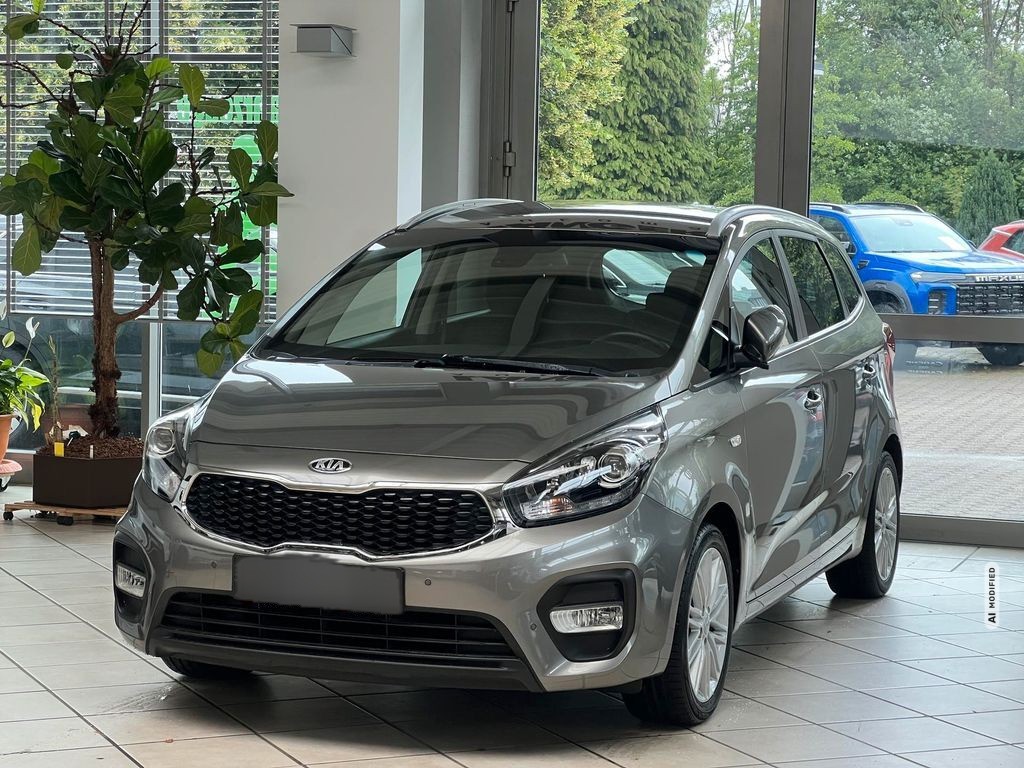 Kia Carens 1.6GDI DreamTeamEdition*SHZ*LRH*TPM*PDC*BTH*