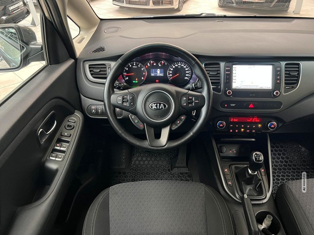 Kia Carens 1.6GDI DreamTeamEdition*SHZ*LRH*TPM*PDC*BTH*