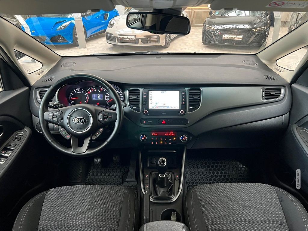 Kia Carens 1.6GDI DreamTeamEdition*SHZ*LRH*TPM*PDC*BTH*