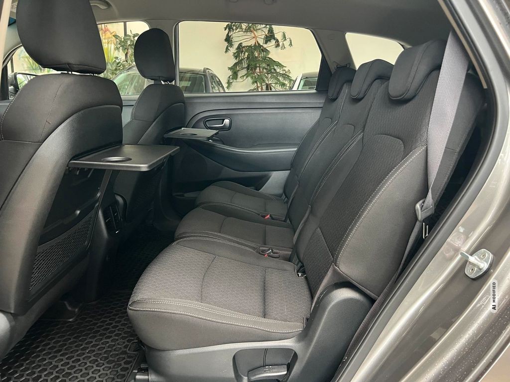Kia Carens 1.6GDI DreamTeamEdition*SHZ*LRH*TPM*PDC*BTH*