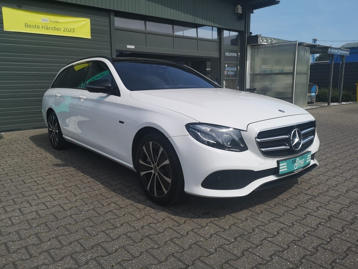 Mercedes-Benz E 300 T de Avantgarde Burmester LED Pano.360° Kamera