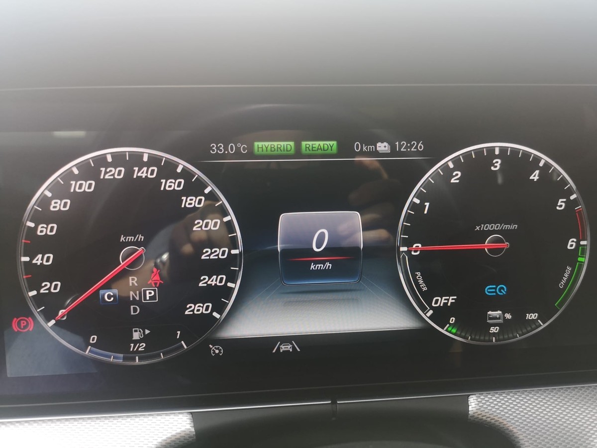 Mercedes-Benz E 300 T de Avantgarde Burmester LED Pano.360° Kamera