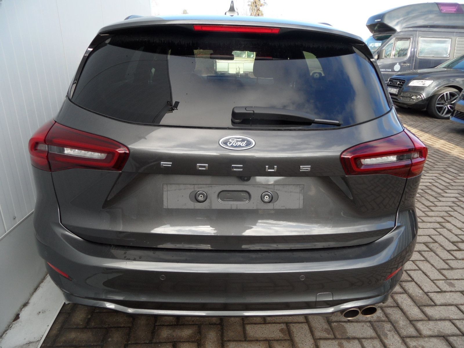 Ford Focus Turnier ST-Line X+Sitzhzg+Kamera+AHK+AT