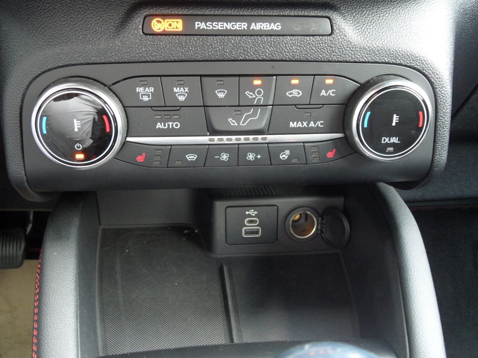 Ford Kuga ST-Line X Navi+AHK+el. Heckklappe