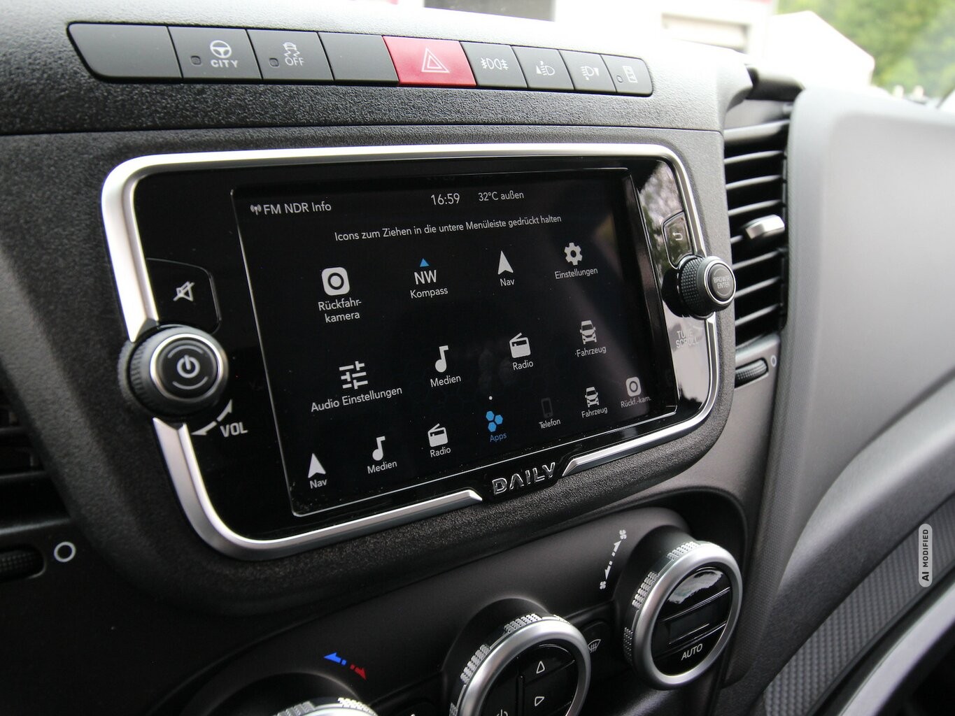 Iveco Daily 35 S 16 Hi-Matic 2.3 NAVI+LED+KAMERA+270°TÜREN+ACC...