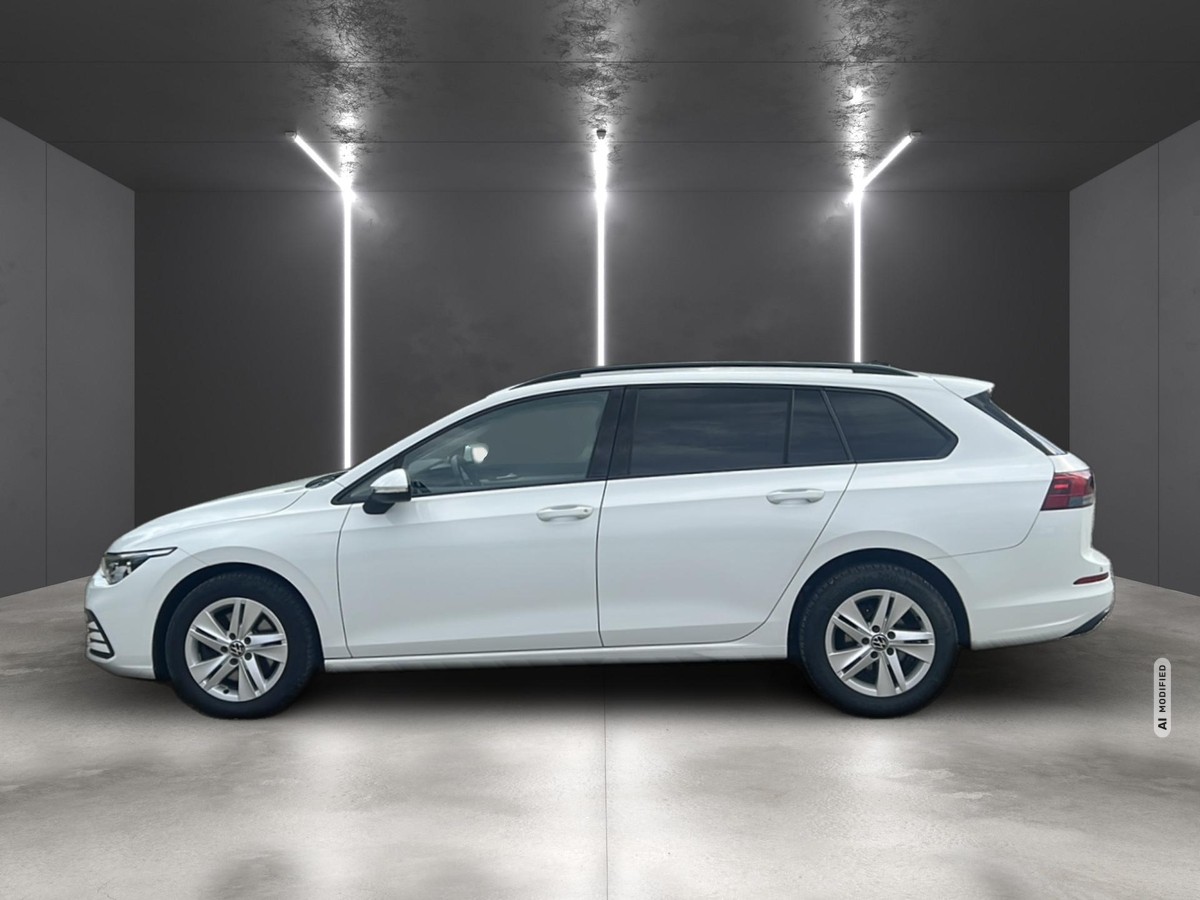 Volkswagen Golf VIII 2.0 TDI Life *LED*SHZ*LRH*NAVI*KLIMA