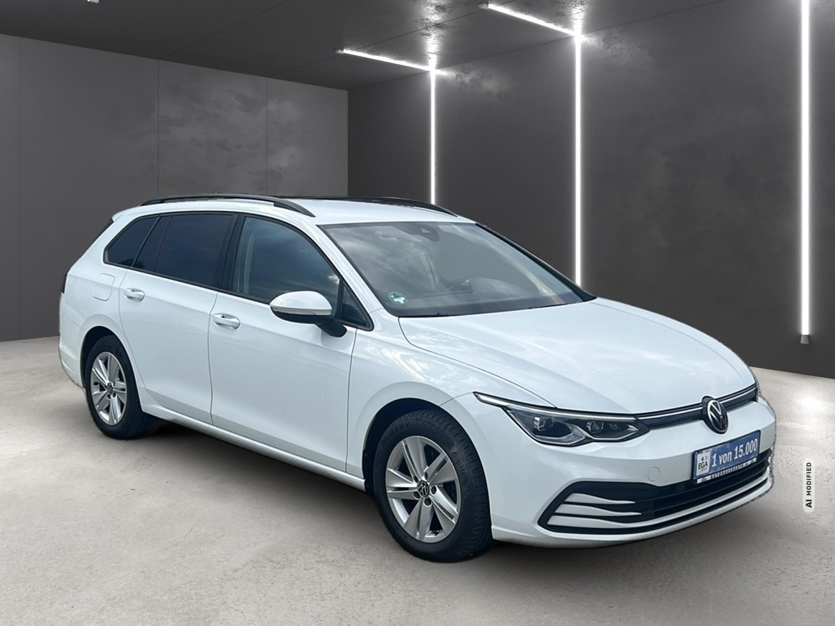 Volkswagen Golf VIII 2.0 TDI Life *LED*SHZ*LRH*NAVI*KLIMA