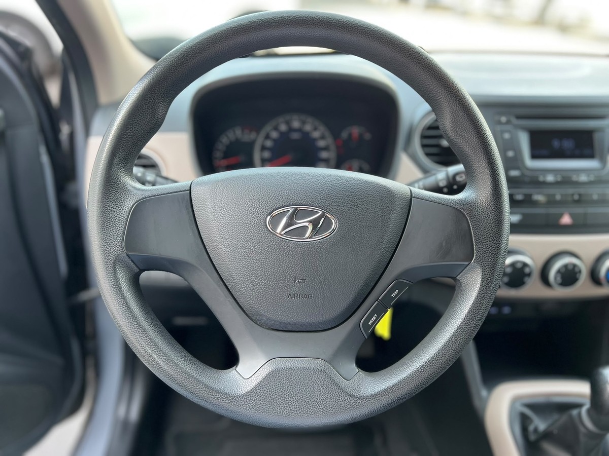 Hyundai i10 1.0 - Klimaanlage - AUX - USB 
