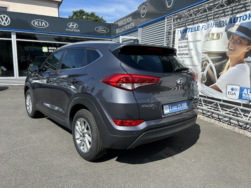 Hyundai Tucson 1.6 GDI STYLE KLIMA*SHZG*NAVI*BTH*ALU*PDC*R-CAM
