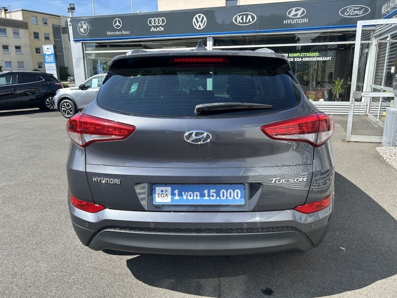 Hyundai Tucson 1.6 GDI STYLE KLIMA*SHZG*NAVI*BTH*ALU*PDC*R-CAM