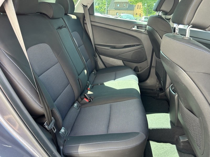 Hyundai Tucson 1.6 GDI STYLE KLIMA*SHZG*NAVI*BTH*ALU*PDC*R-CAM