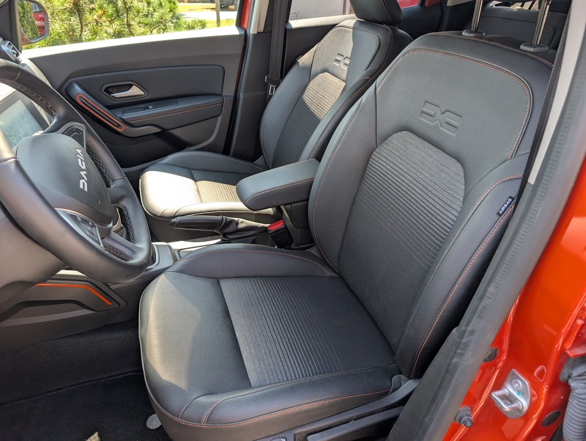 Dacia Duster II 1.3TCe 150 Extreme 1.Hd AHK Komfort+Techn-Paket