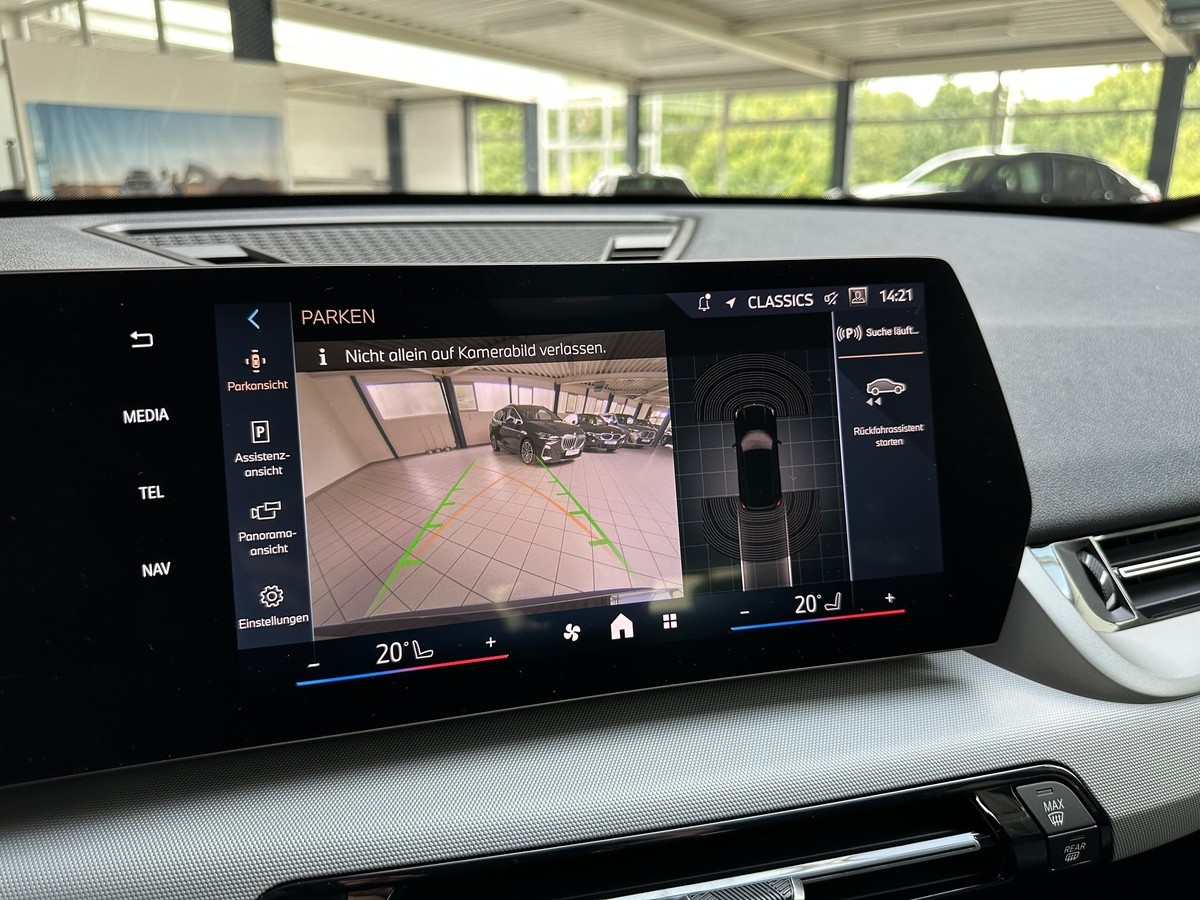 BMW iX1eDrive20 LED Sitzhz. Kamera PDC Navi. CarPlay 1.Hd