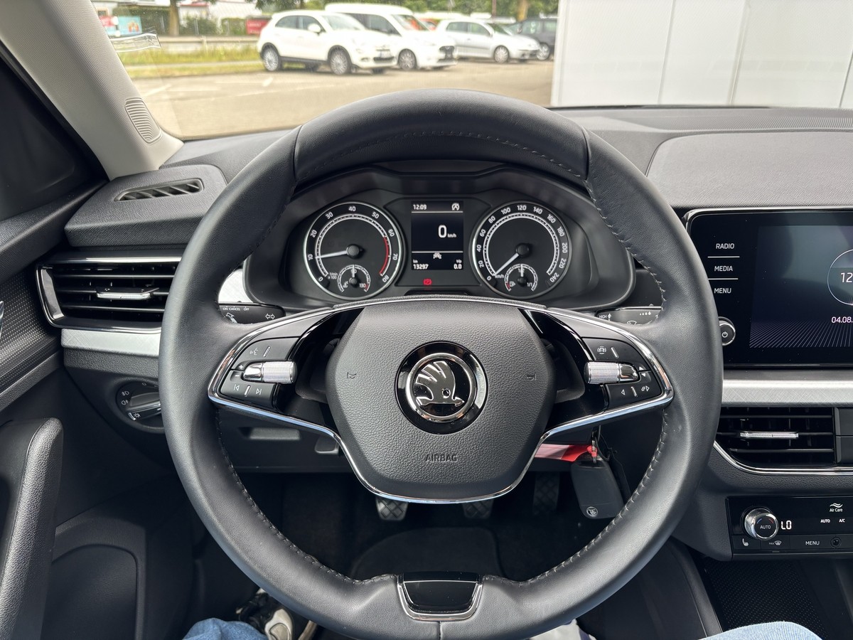 Skoda Kamiq Kamera*Winterpaket*Car Play*Allwetter