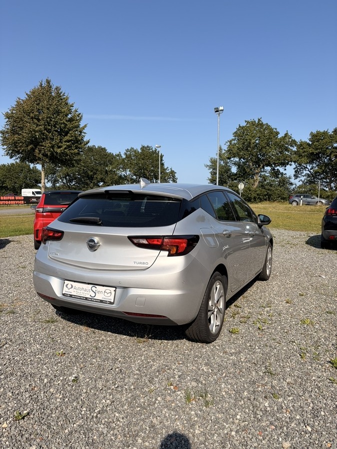 Opel Astra + 1.3 92kW 2018