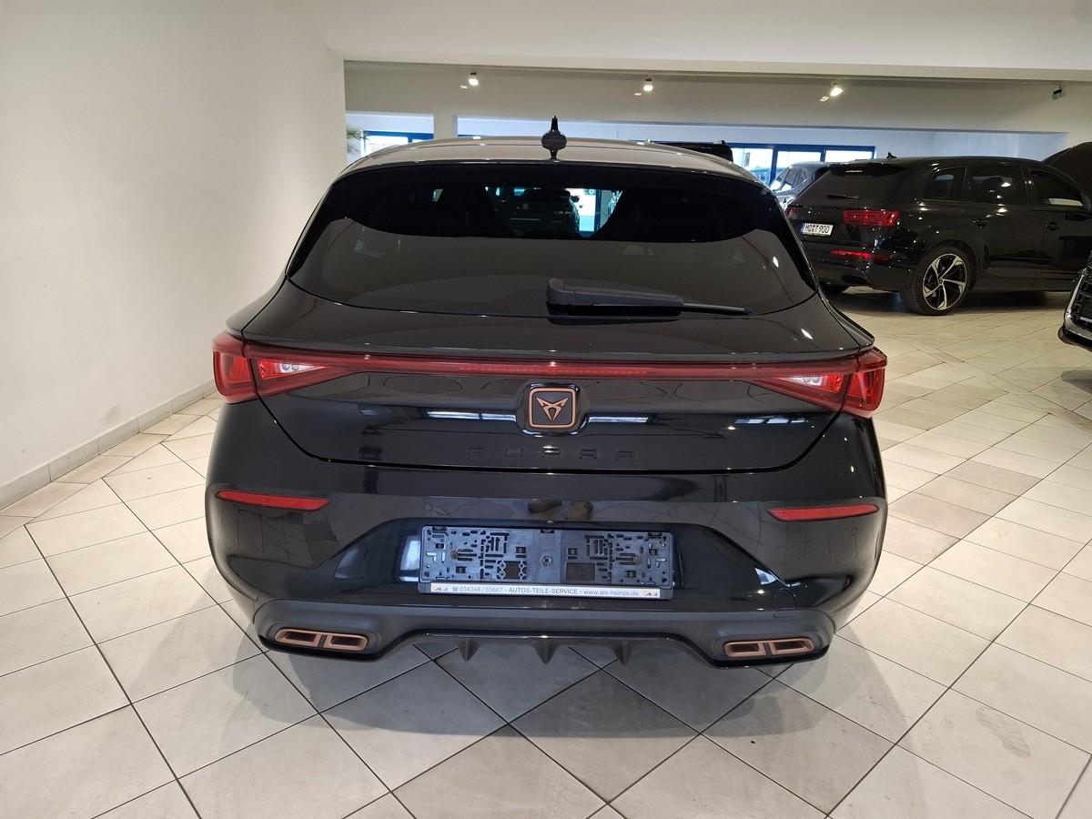 Cupra Leon 1.4 TSI e-Hybrid Kamera LED DCC