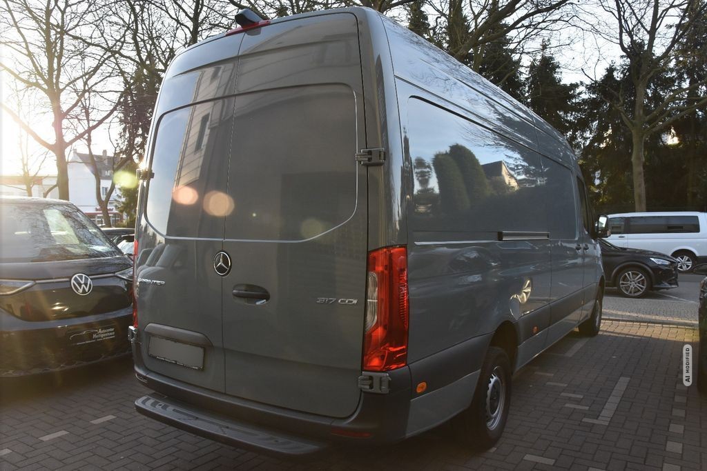 Mercedes-Benz Sprinter Kasten Lang 317 CDI Autom L3H2 Navi AHK