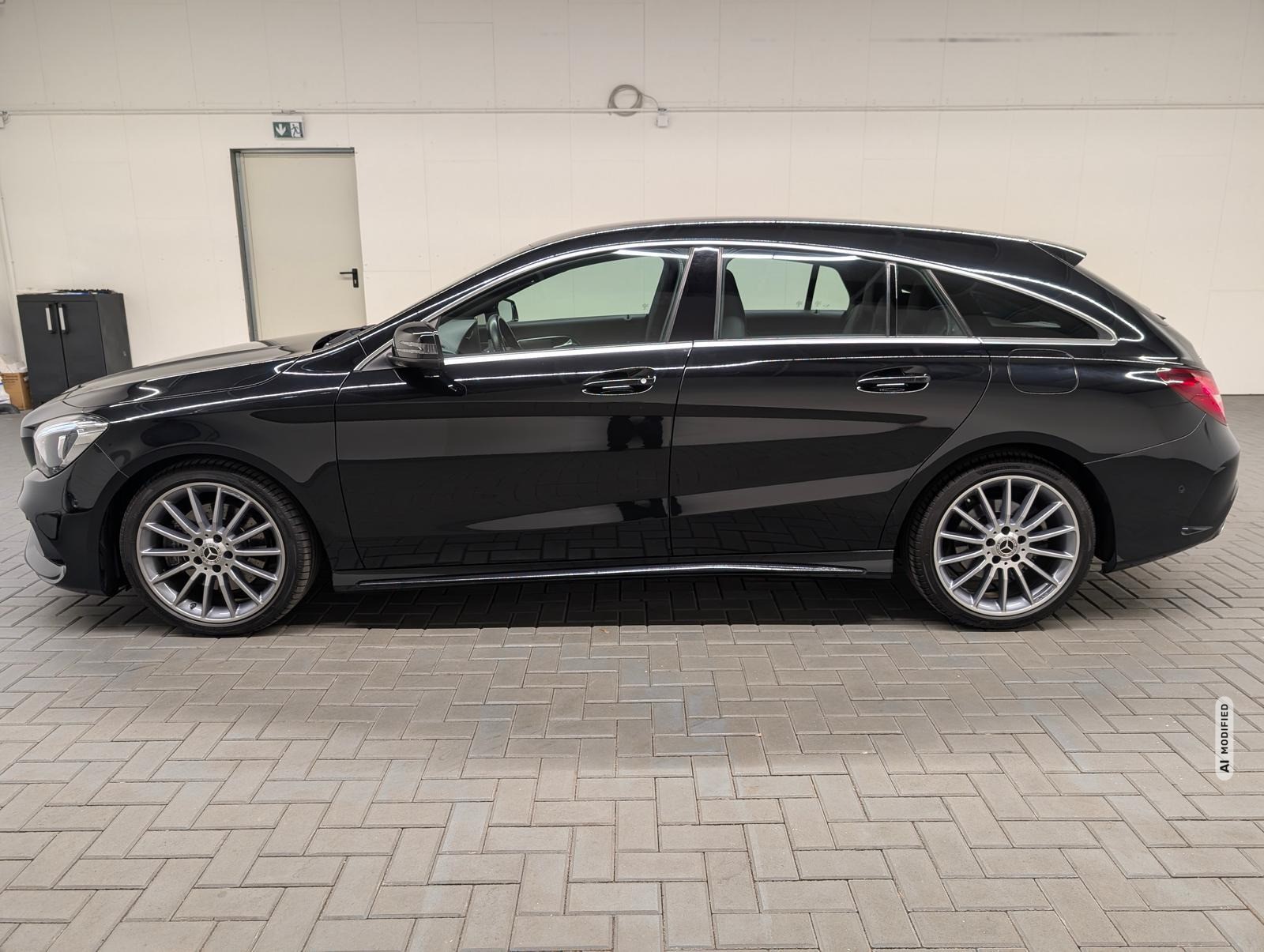 Mercedes-Benz CLA 250 Shooting Brake CLA 250 SB AMG-Line LED/Navi/Kam/SHZ/18-LM