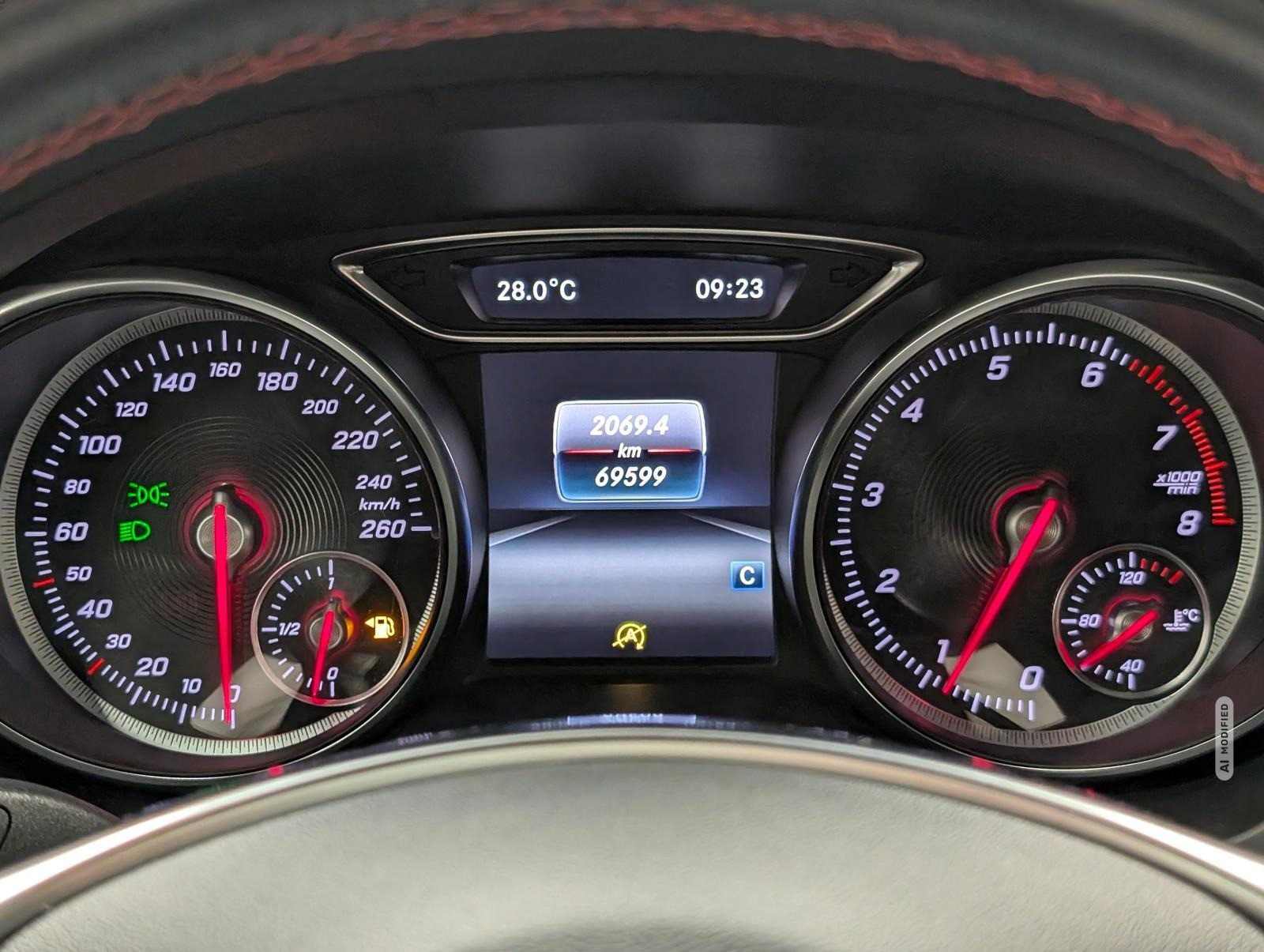 Mercedes-Benz CLA 250 Shooting Brake CLA 250 SB AMG-Line LED/Navi/Kam/SHZ/18-LM