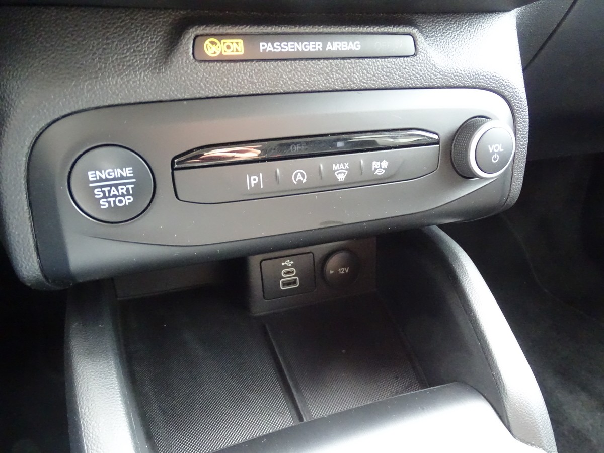 Ford Focus 1.5 EcoBlue Turnier Titanium Automatik