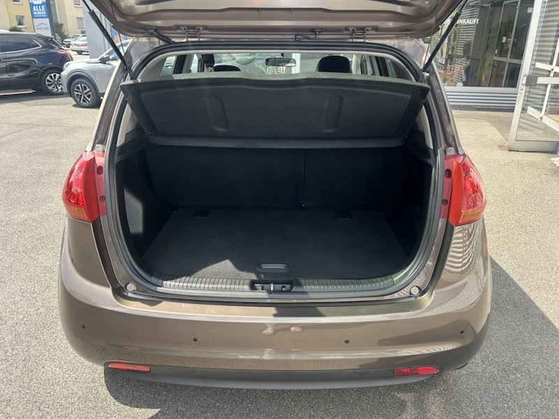 Kia Venga 1.6 CVVT DREAM TEAM AUTOM*KLIMA*SHZG*NAVI*ALU*R-CAM