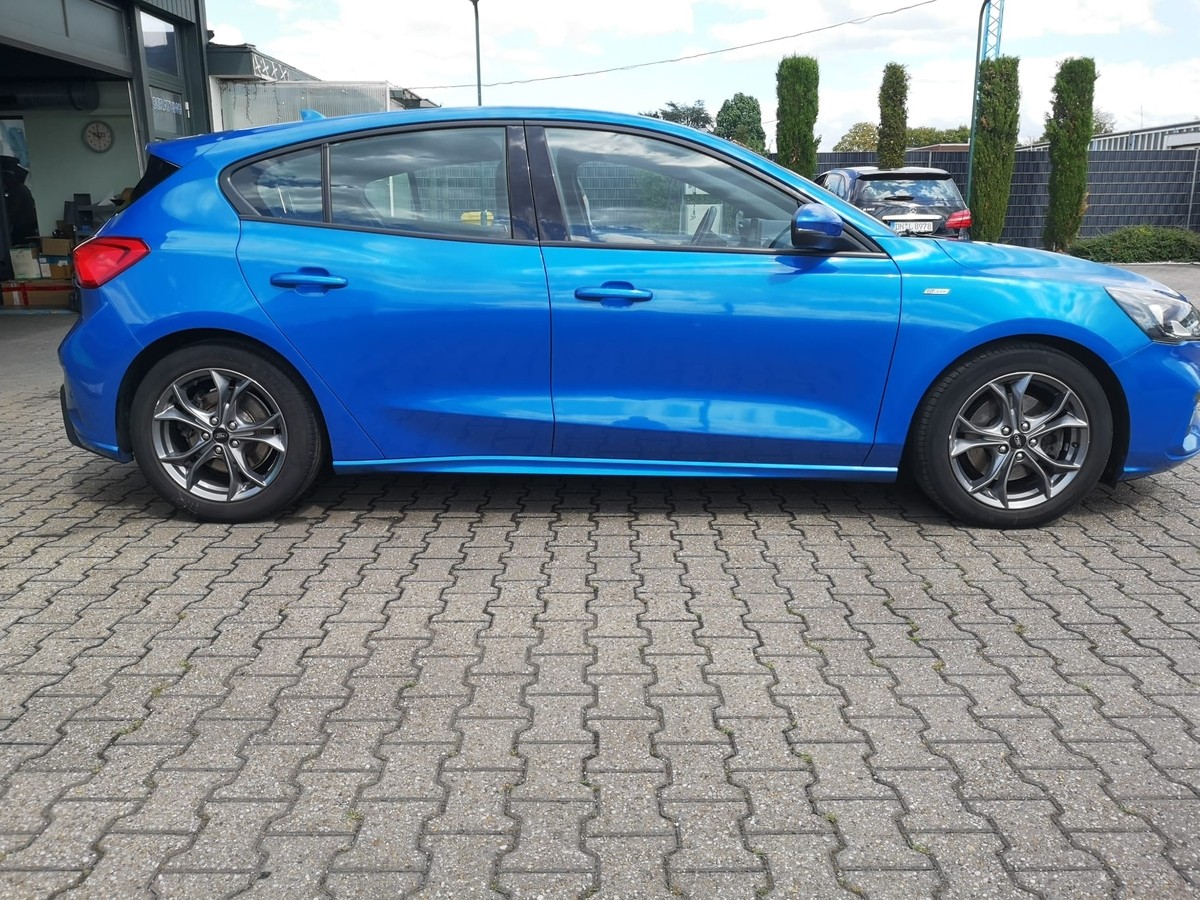 Ford Focus 2.0 EcoBlue ST-Line LED Start Stop Sportsitze