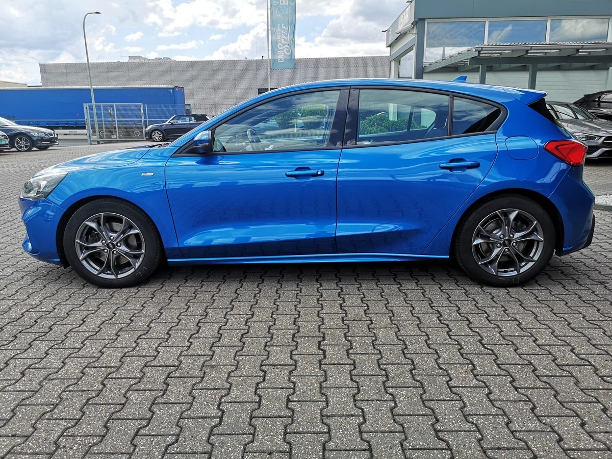 Ford Focus 2.0 EcoBlue ST-Line LED Start Stop Sportsitze