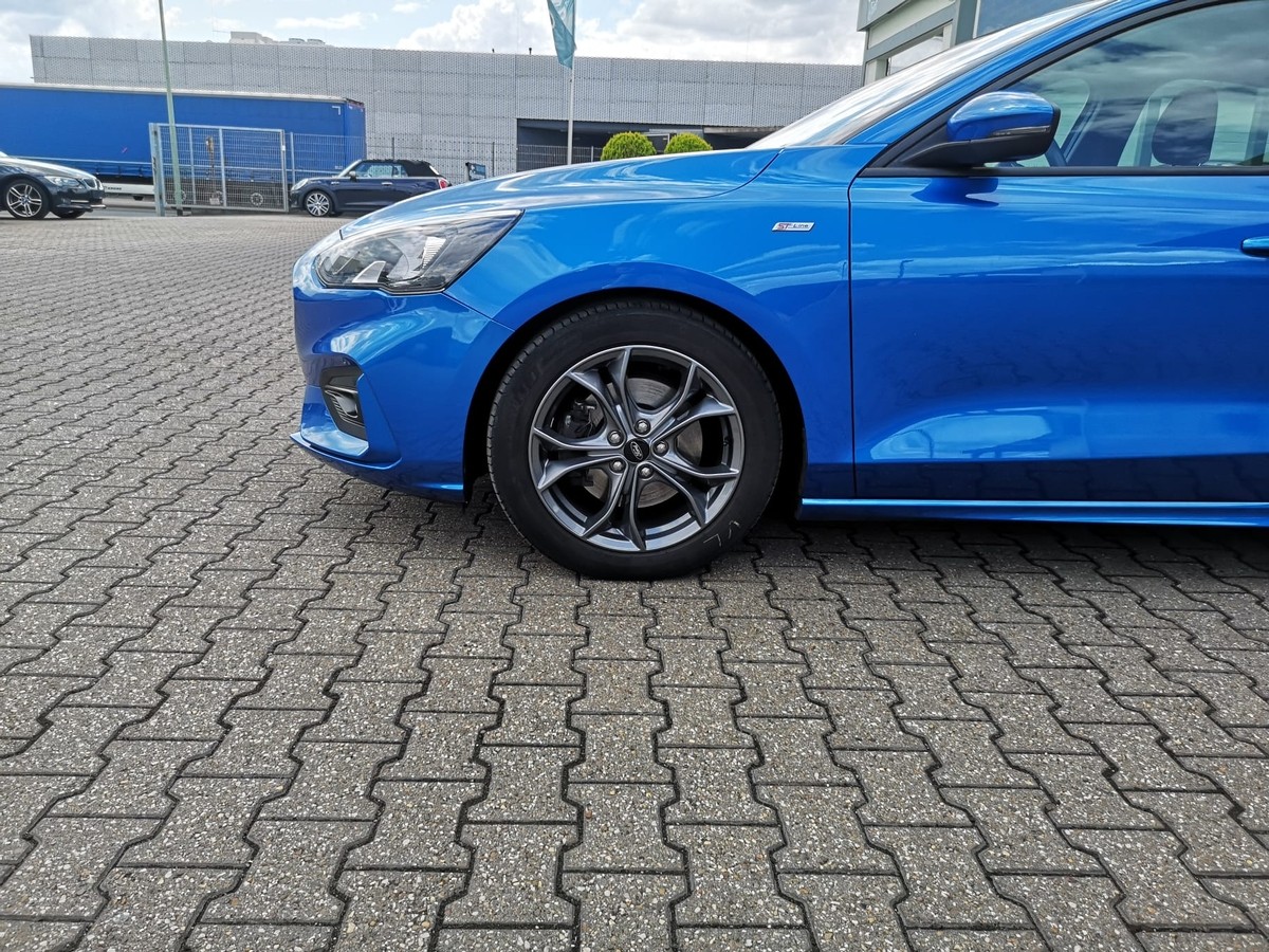 Ford Focus 2.0 EcoBlue ST-Line LED Start Stop Sportsitze