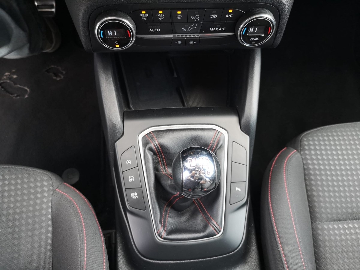 Ford Focus 2.0 EcoBlue ST-Line LED Start Stop Sportsitze