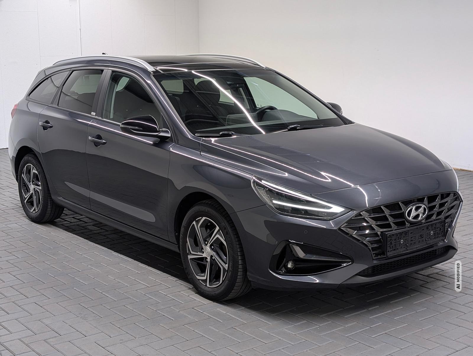 Hyundai i30 Intro Edition LED/Pano/Navi/Kam/SHZ/LHZ/DAB
