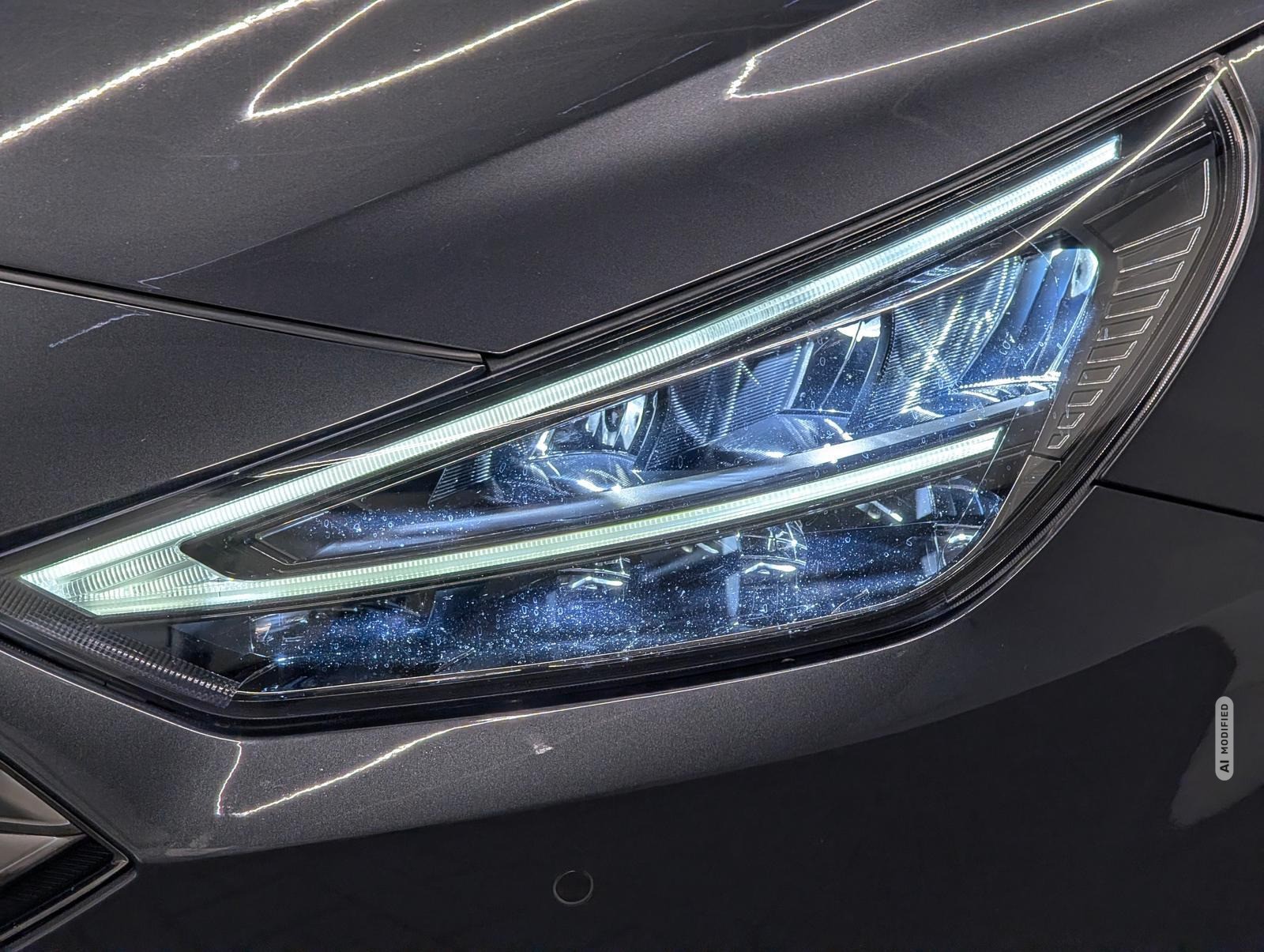 Hyundai i30 Intro Edition LED/Pano/Navi/Kam/SHZ/LHZ/DAB